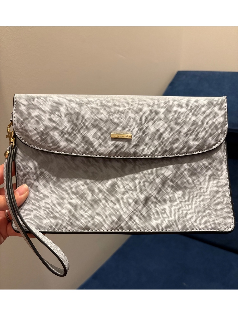 Lovevook Light Blue Wristlet Clutch